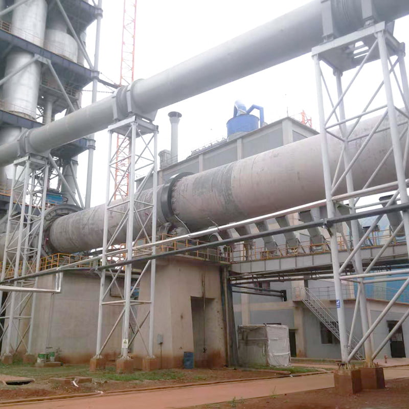 Four rotatif à kaolin